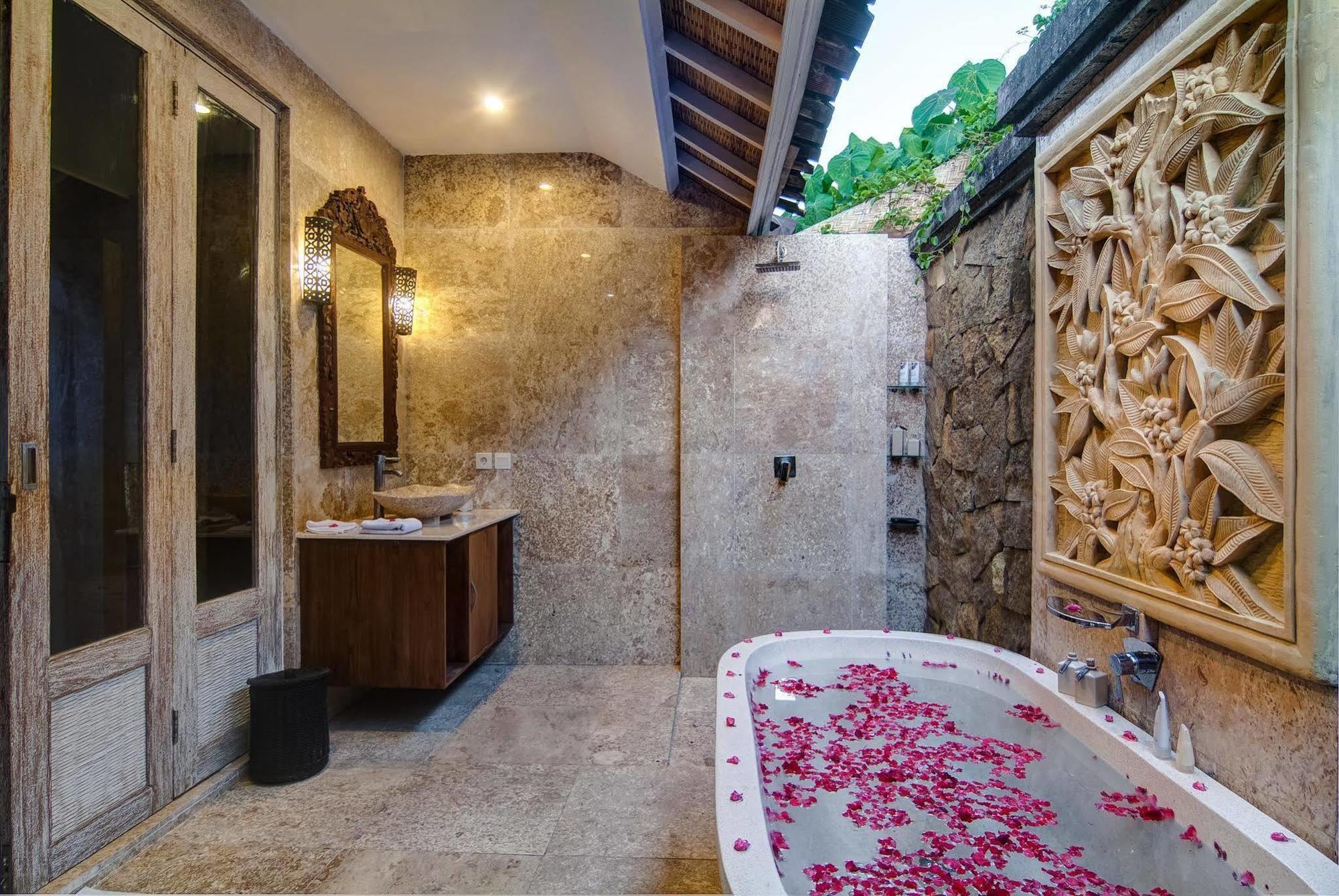 Bali Holiday Villas - La Playa เซมินยัค ภายนอก รูปภาพ